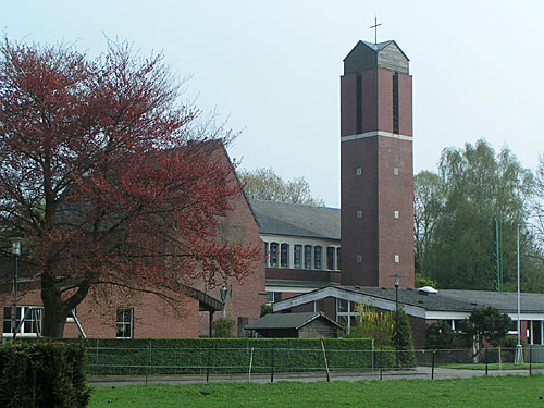 Kirche St. Johannes Lindern
