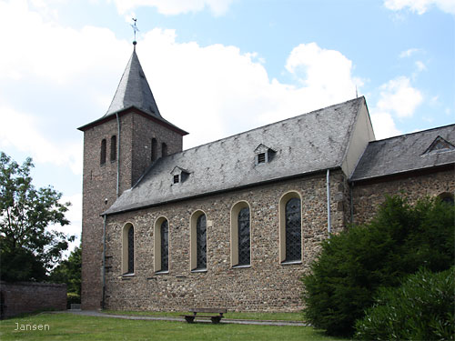 Kirche Millen